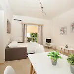 Petra Thea 2 Apartament