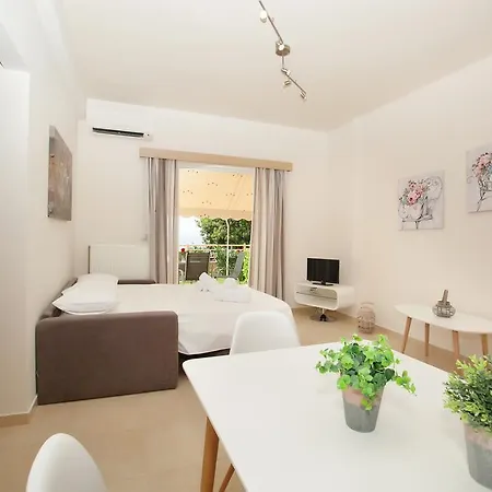 Petra Thea 2 Apartmán
