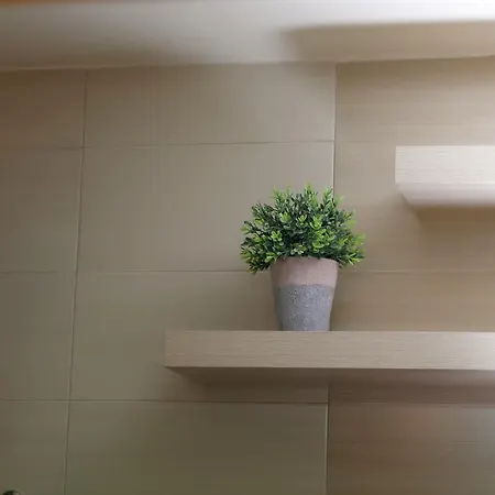 아파트 Petra Thea 2 칼라마타