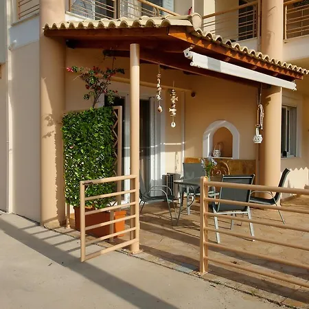 Apartment Petra Thea 2
