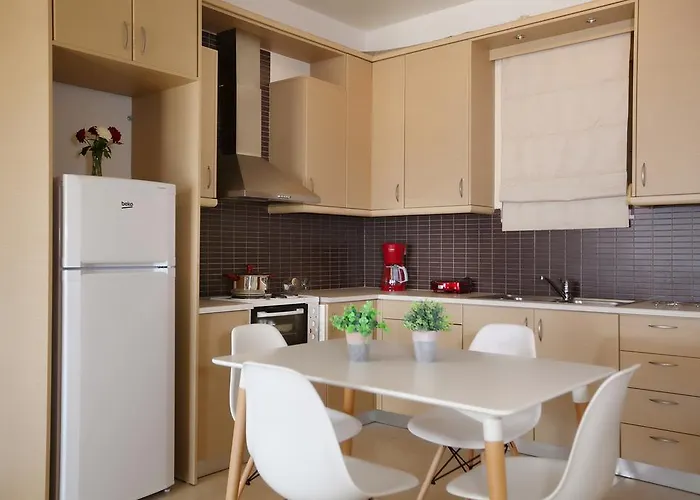 Petra Thea 2 Apartamento Calamata